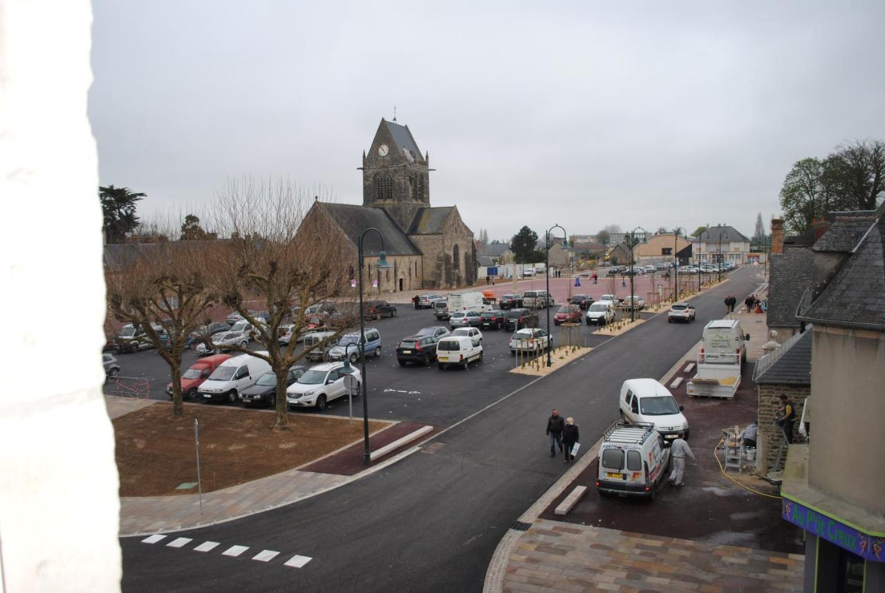 Gite Le Jour J Sainte-Mere-Eglise Exterior photo